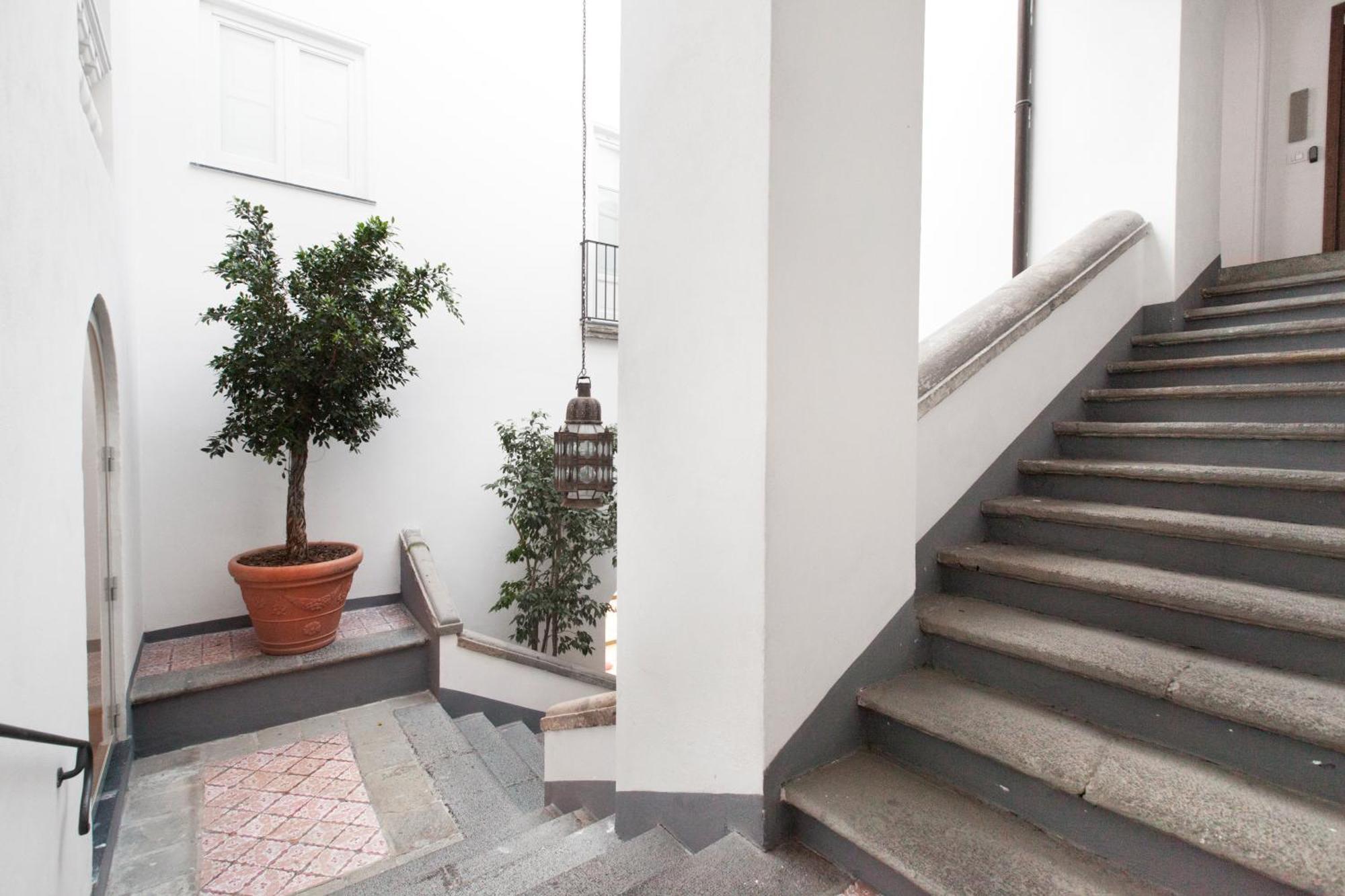 Amore Rentals - Appartamento Terrazza Tasso Sorrento Kültér fotó