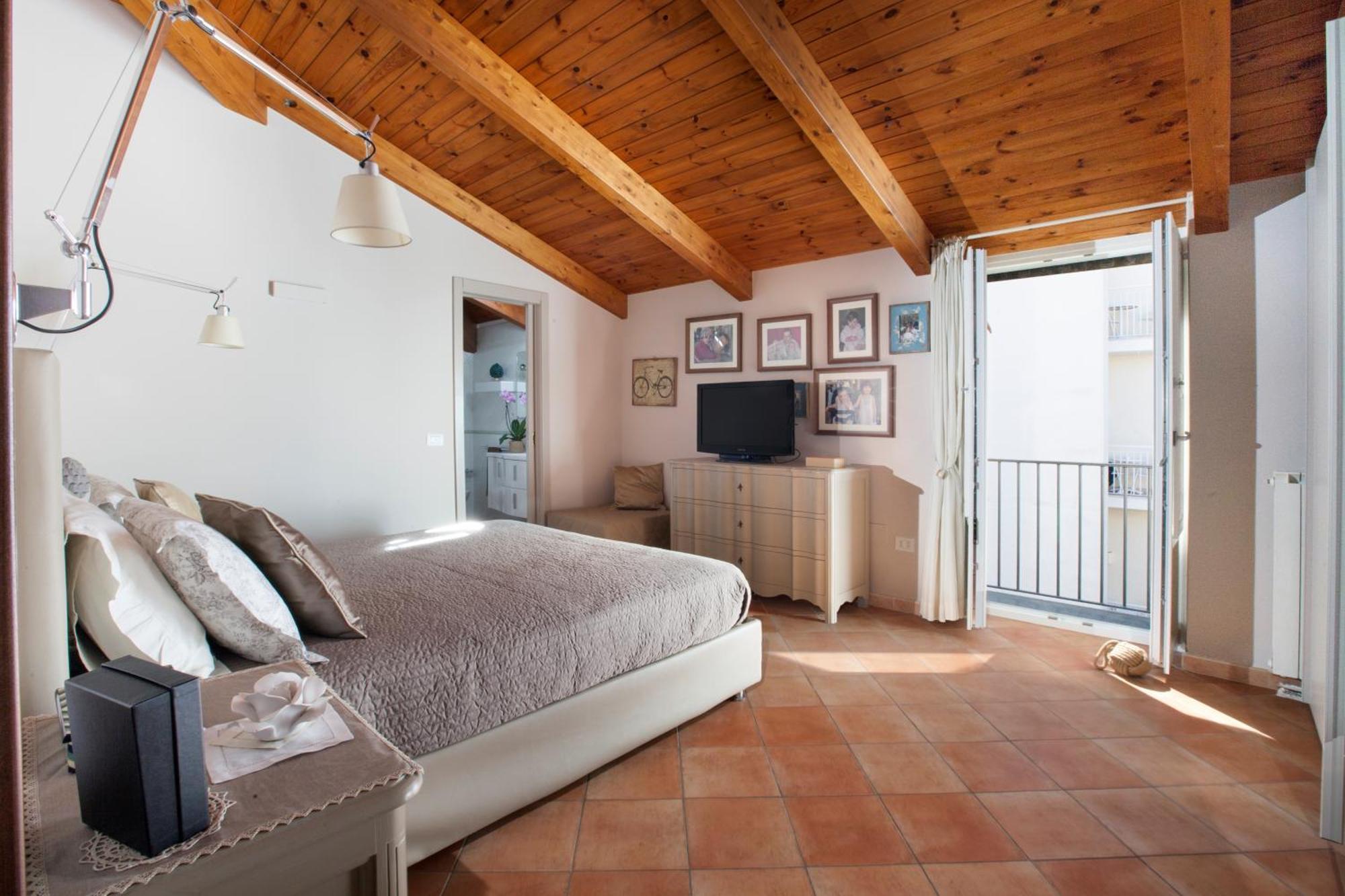 Amore Rentals - Appartamento Terrazza Tasso Sorrento Kültér fotó
