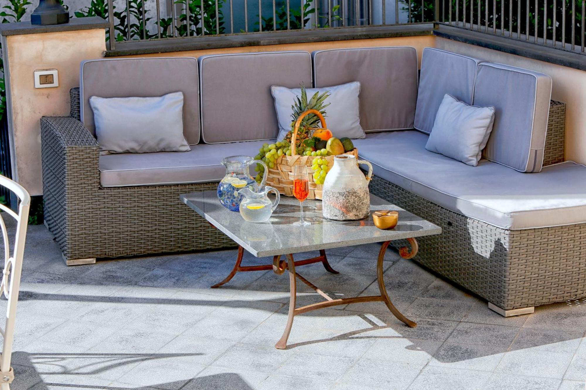 Amore Rentals - Appartamento Terrazza Tasso Sorrento Kültér fotó