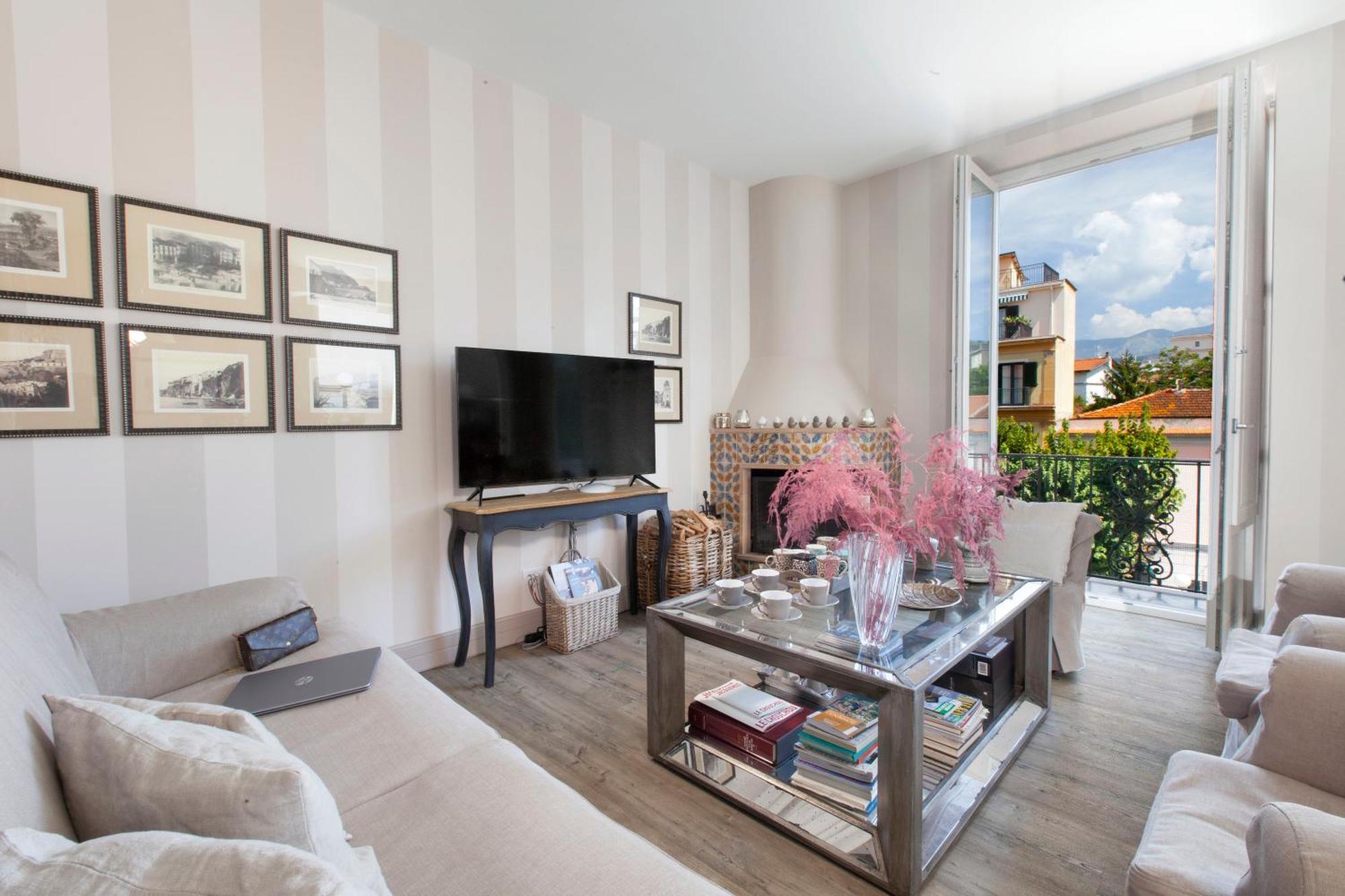 Amore Rentals - Appartamento Terrazza Tasso Sorrento Kültér fotó
